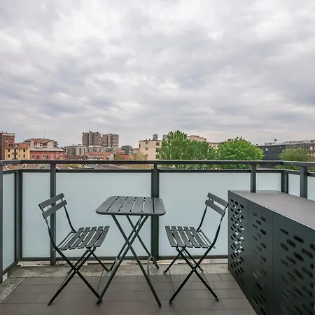 Apartmán I-host - Spacious 3br - Balcony - Sleeps 7 *