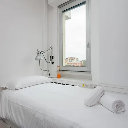 Appartement I-host - Spacious 3br - Balcony - Sleeps 7 Milaan